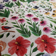 Load image into Gallery viewer, 6 Linen Napkins: Fantasia