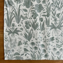 Load image into Gallery viewer, 6 Linen Napkins: Flourish
